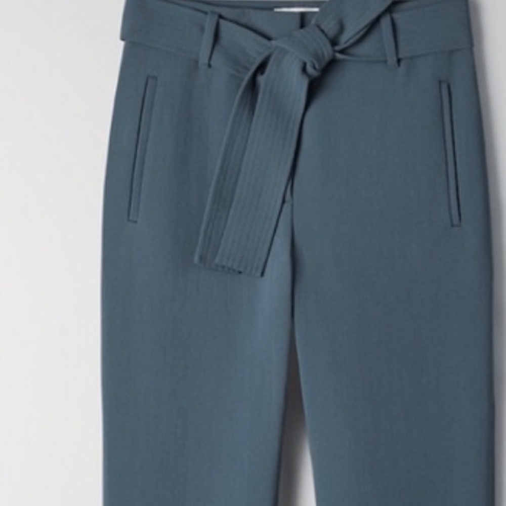 NWOT Aritzia Wilfred front tie cropped pant